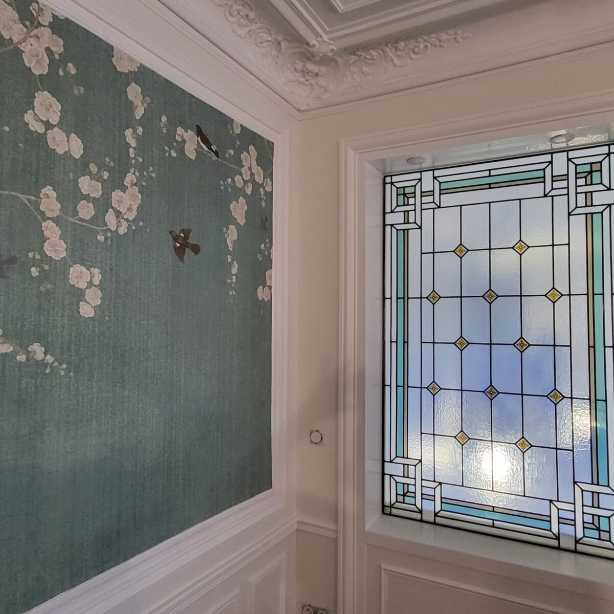 Vitrail fusion ancien et modernité